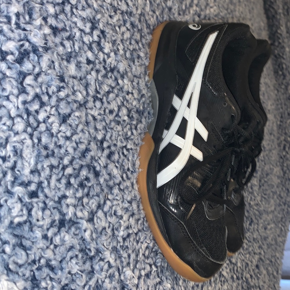 ASICS